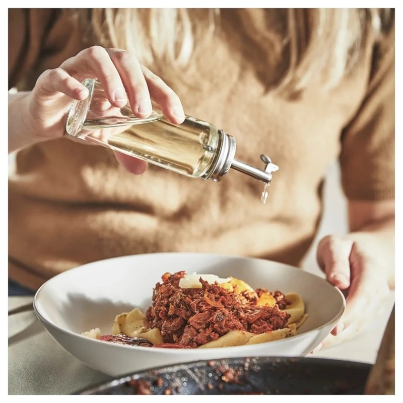 Емкость для масла и уксуса IKEA Citronhaj, стекло/нержавеющая сталь, прозрачная/серебристая, 16 см Емкость для масла и уксуса IKEA Citronhaj, стекло/нержавеющая сталь, прозрачная/серебристая, 16 см