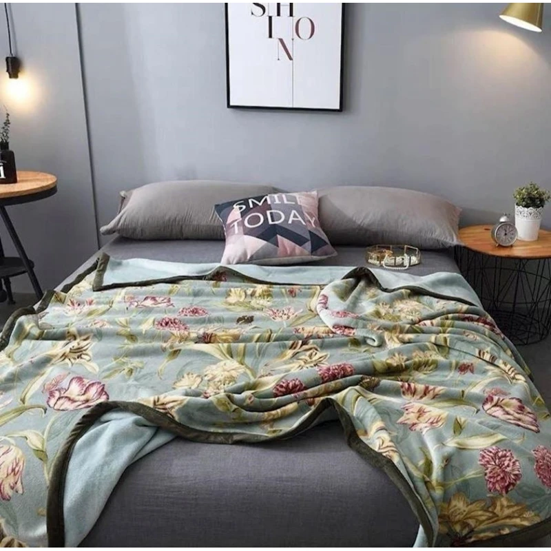 Покрывало Pierre Cardin SHA-00002020, 200x230 см, двуспальное, разноцветное Покрывало Pierre Cardin SHA-00002020, 200x230 см, двуспальное, разноцветное