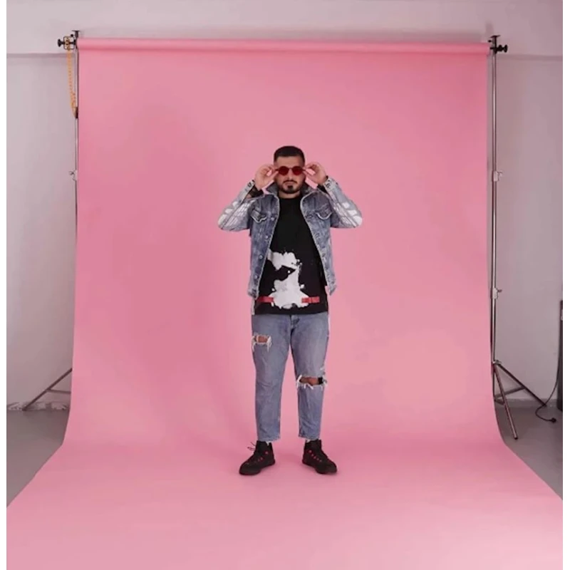 Бумажный фон в рулоне Pink 143, L- 549, 1.35x5 м, розовый Бумажный фон в рулоне Pink 143, L- 549, 1.35x5 м, розовый