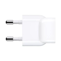 Комплект адаптеров Apple World Travel Adapter Kit (MD837ZM/A), Белый