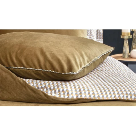 Комплект постельного белья Yataş CharMe Estie, пододеяльник 200х220 см, простыня 240х260 см, наволочка 50х70 см (4 шт), двуспальный, хлопок/полиэстер, коричневый Комплект постельного белья Yataş CharMe Estie, пододеяльник 200х220 см, простыня 240х260 см, наволочка 50х70 см (4 шт), двуспальный, хлопок/полиэстер, коричневый