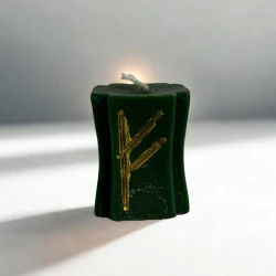 Ароматическая свеча Fehu, пчелиный воск , зеленая Ароматическая свеча Fehu, пчелиный воск , зеленая