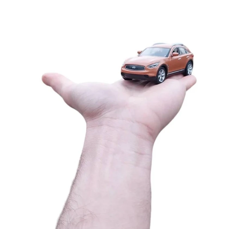 Машинка İnfiniti QX70, пластик/металл, коричневая, 11x4x3 см