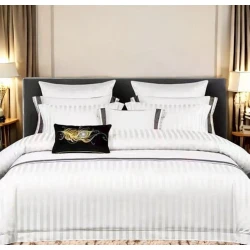 Комплект постельного белья Luxe Cotton 000417 пододеяльник 200x230 см, простыня 230x250 см, наволочки 50x70 см, евро, сатин, белый