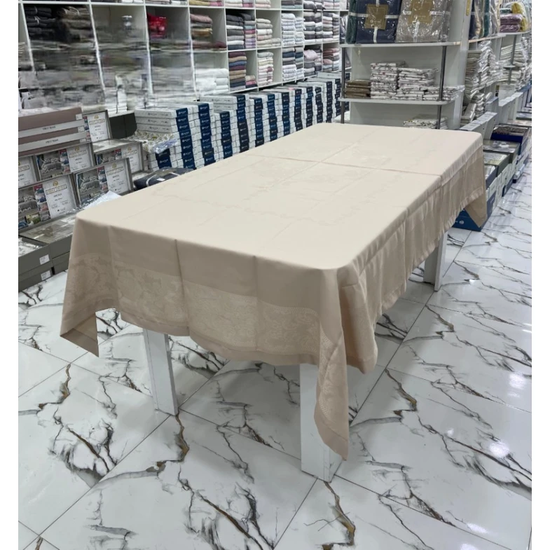 Скатерть MiraNova FS-693, 160x400 см, бежевая Скатерть MiraNova FS-693, 160x400 см, бежевая