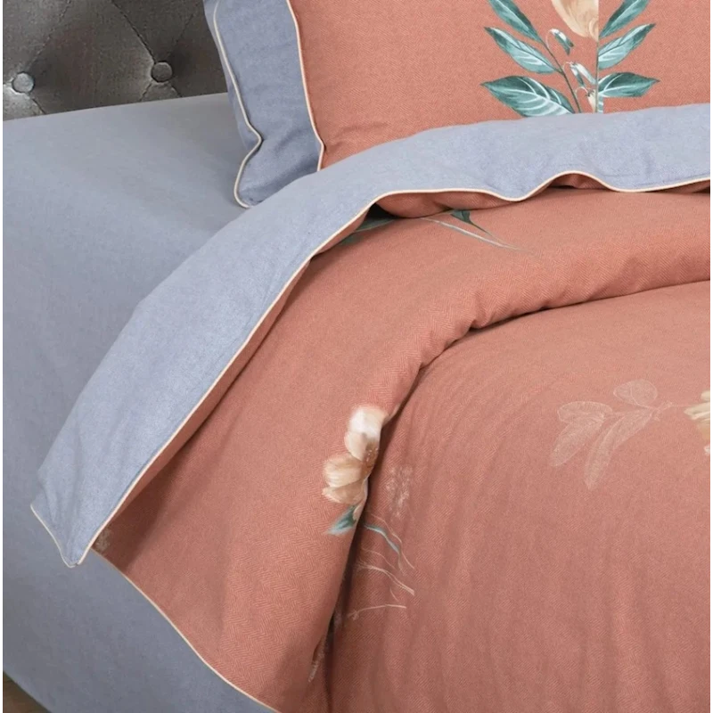 Комплект постельного белья Артпостель Августина, пододеяльник 200x220 см, простыня 220x240 см, наволочка 50x70/70x70 см, евро, велюр, оранжевый/голубой Комплект постельного белья Артпостель Августина, пододеяльник 200x220 см, простыня 220x240 см, наволочка 50x70/70x70 см, евро, велюр, оранжевый/голубой