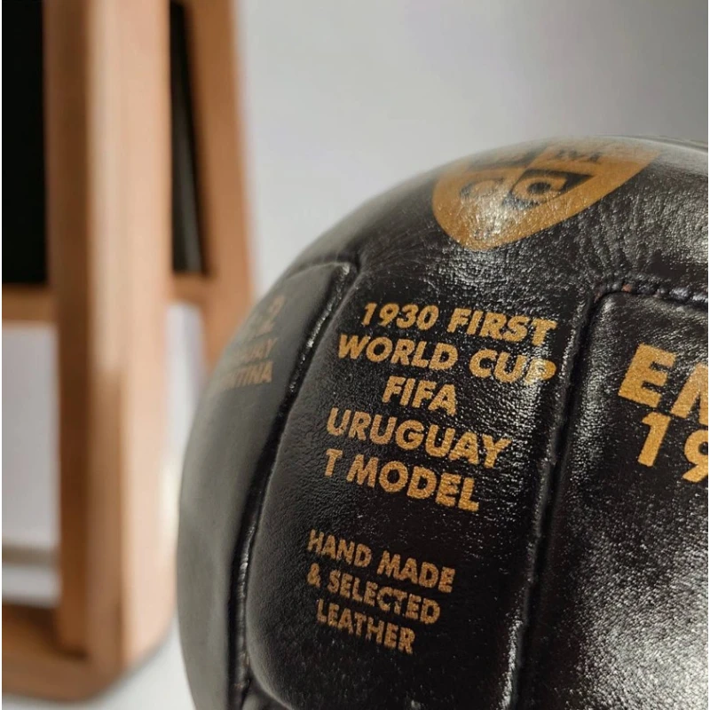 Мяч футбольный 1930 First World Cup FIFA Uruguay T Model
