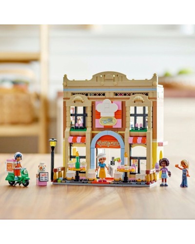 Konstruktor LEGO Friends Restaurant and Cooking School 42655, 896 parça, 8 yaşdan