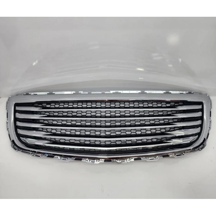 Решетка переднего бампера для автомобиля Ravon R4 AMG A-127, серебристая