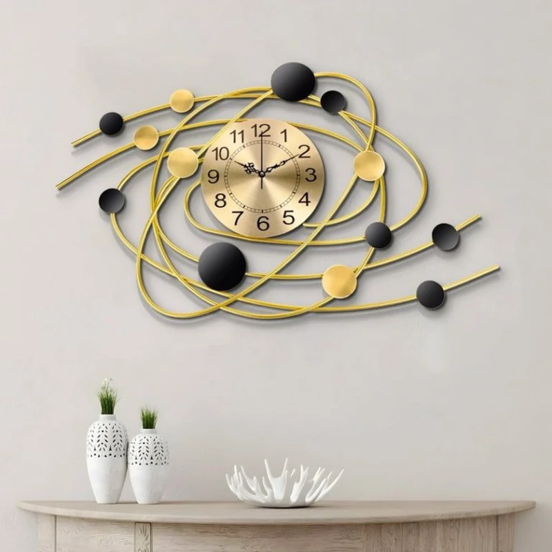 Divar saatı Areon qızılı dekorlu Divar saatı Areon qızılı dekorlu