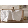 Одеяло Yataş Dacron Hollofil Allerban 95x145 см, детское, белое Одеяло Yataş Dacron Hollofil Allerban 95x145 см, детское, белое