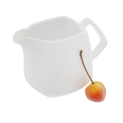 Молочник Wilmax WL-995027, 310 мл, фарфор, белый