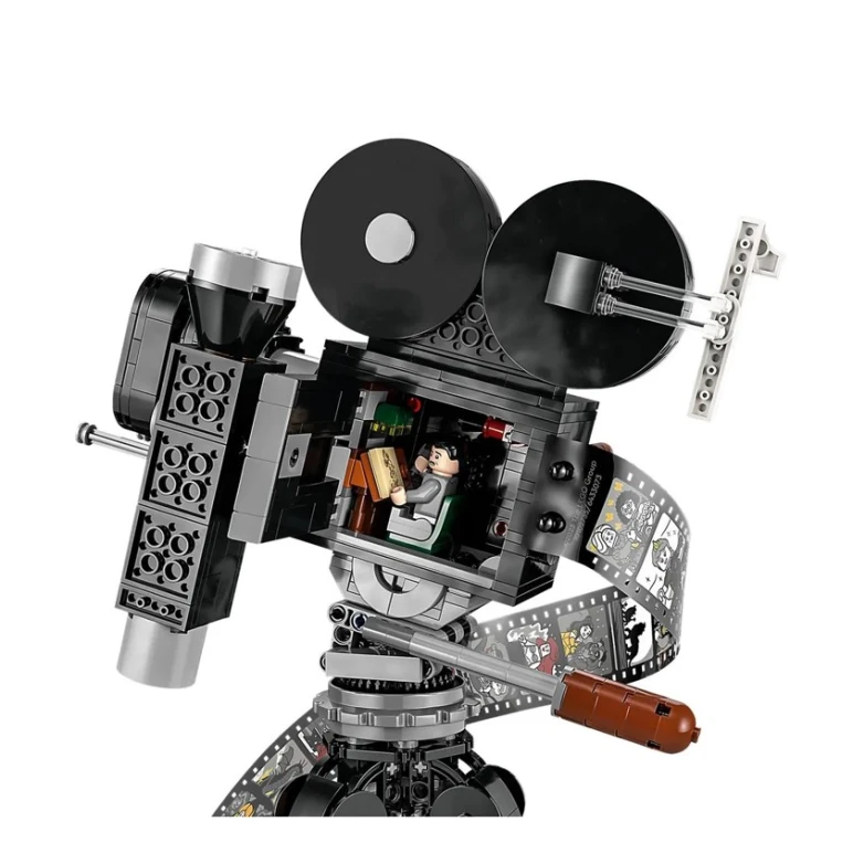Конструктор LEGO Walt Disney Tribute Camera 43230, 811 деталей, от 18 лет