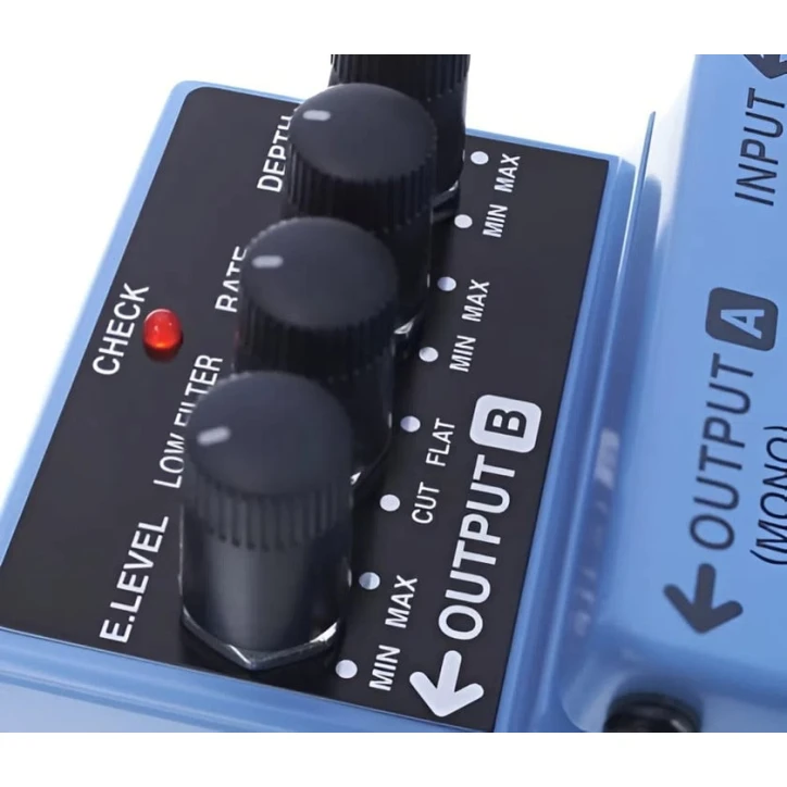 Гитарная педаль эффектов Boss CEB-3 Bass Chorus Гитарная педаль эффектов Boss CEB-3 Bass Chorus