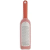 Терка Brabantia Tasty+, 29.5x6.5x1.8 см, нержавеющая сталь/пластик, красный Терка Brabantia Tasty+, 29.5x6.5x1.8 см, нержавеющая сталь/пластик, красный