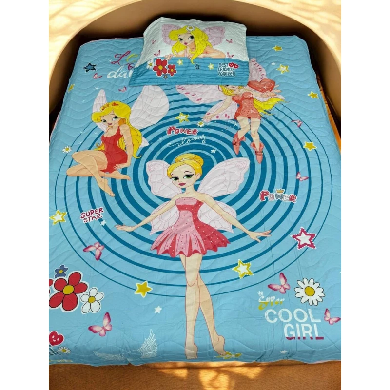 Набор с наволочкой детский MiraNova 365, покрывало 180х240 см, наволочка 50х70 см, разноцветный Набор с наволочкой детский MiraNova 365, покрывало 180х240 см, наволочка 50х70 см, разноцветный