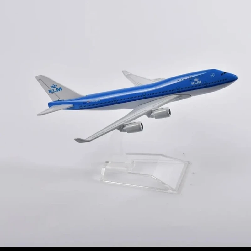 Коллекционная фигурка Klm Boeing B747, 15x14x8 см Коллекционная фигурка Klm Boeing B747, 15x14x8 см