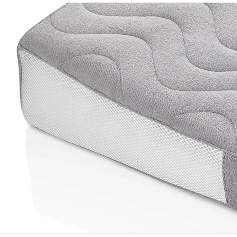 Подушка BabyJem Baby Reflux, серая, 42x64x12 см Подушка BabyJem Baby Reflux, серая, 42x64x12 см