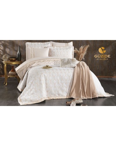Örtük və yastıq üzü dəsti Güzide Podyum Pike, yorğan üzü 260x260sm (1əd), yastıq üzü 50x70sm (2əd), dekor yastıq 1 əd, ağ