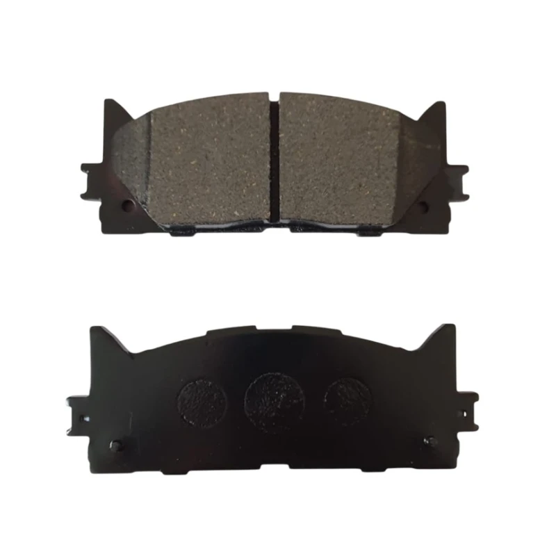 Тормозные колодки передние Klass AP105051 04465-42160 для Lexsus HS/Subaru Trezia