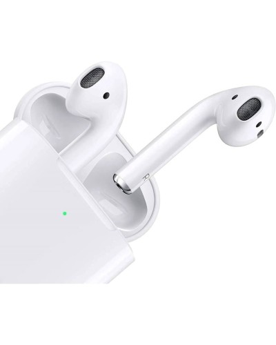 Simsiz qulaqlıq Apple AirPods 2 with Wireless Charging Case.
