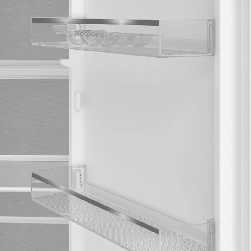 Встраиваемый холодильник Hotpoint HBT 18I Встраиваемый холодильник Hotpoint HBT 18I