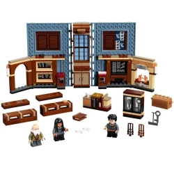 Konstruktor LEGO Harry Potter Hoqvartsda təhsil: Ovsunlama dərsi 76385, 8+ yaş, 256 hissə