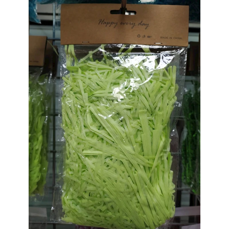 Наполнитель для подарочных коробок,светло-зеленый,нарезанная бумага