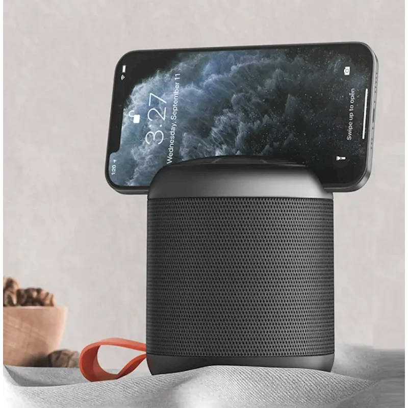 Портативная колонка Recci RSK-W09 Black Портативная колонка Recci RSK-W09 Black