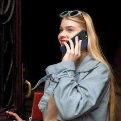 Чехол Levelo Pele для Apple iPhone 16 Pro Max Blue