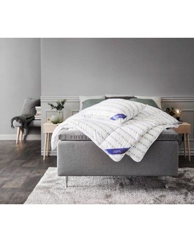 Yorğan JYSK Tronfjellet, 200x220 sm, ikinəfərlik, qış, polyester lifi, ağ