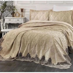 Набор покрывало и наволочки ZZ-ZZ-0045, 240х260 см, евро макси, велюр, бежевый Набор покрывало и наволочки ZZ-ZZ-0045, 240х260 см, евро макси, велюр, бежевый