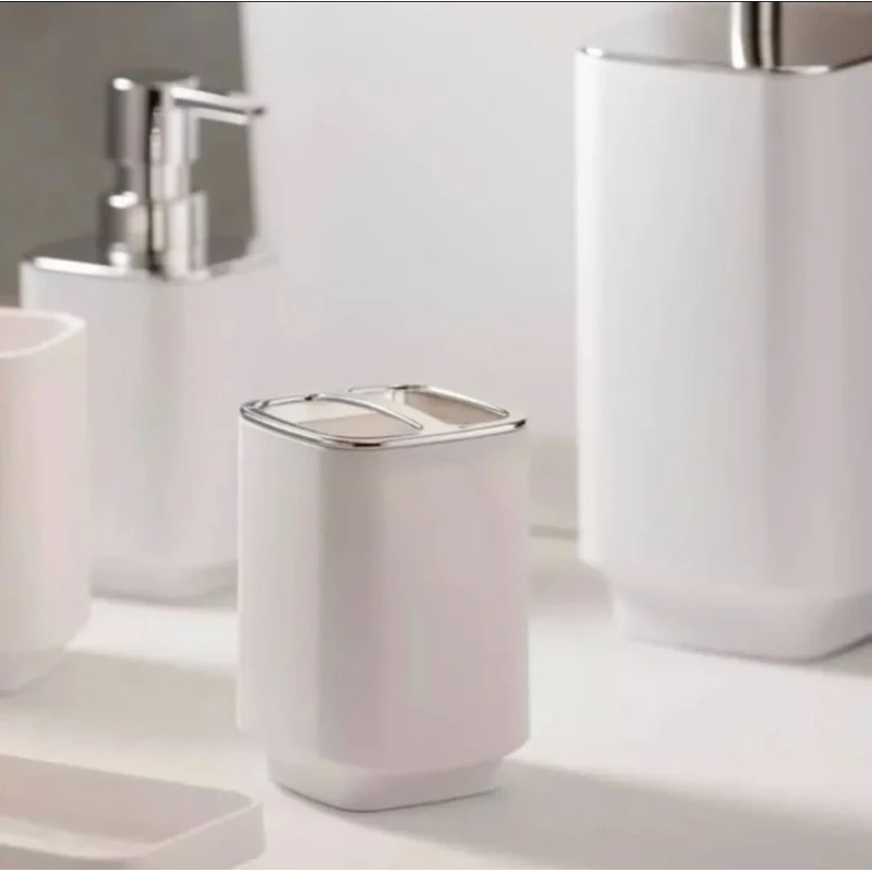 Набор для ванной из 6 предметов Набор для ванной из 6 предметов