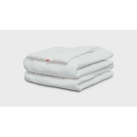 Одеяло Beyosa İnnova, двуспальное, всесезонное, бамбуковое волокно/холлофайбер, белое, 172x205 см