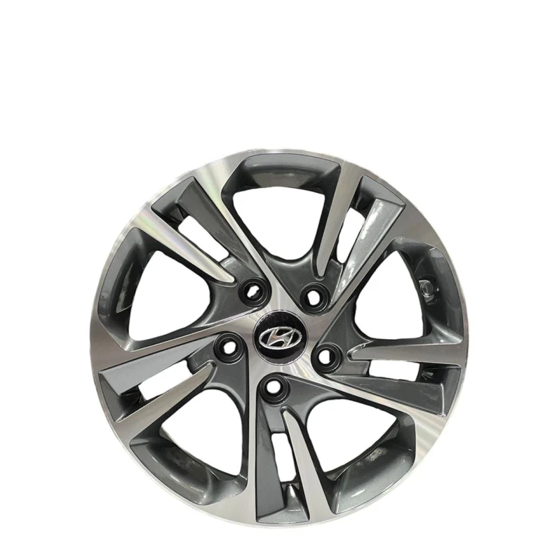 Колесные диски Hyundai R17 DSC308, серебристый/серый Колесные диски Hyundai R17 DSC308, серебристый/серый