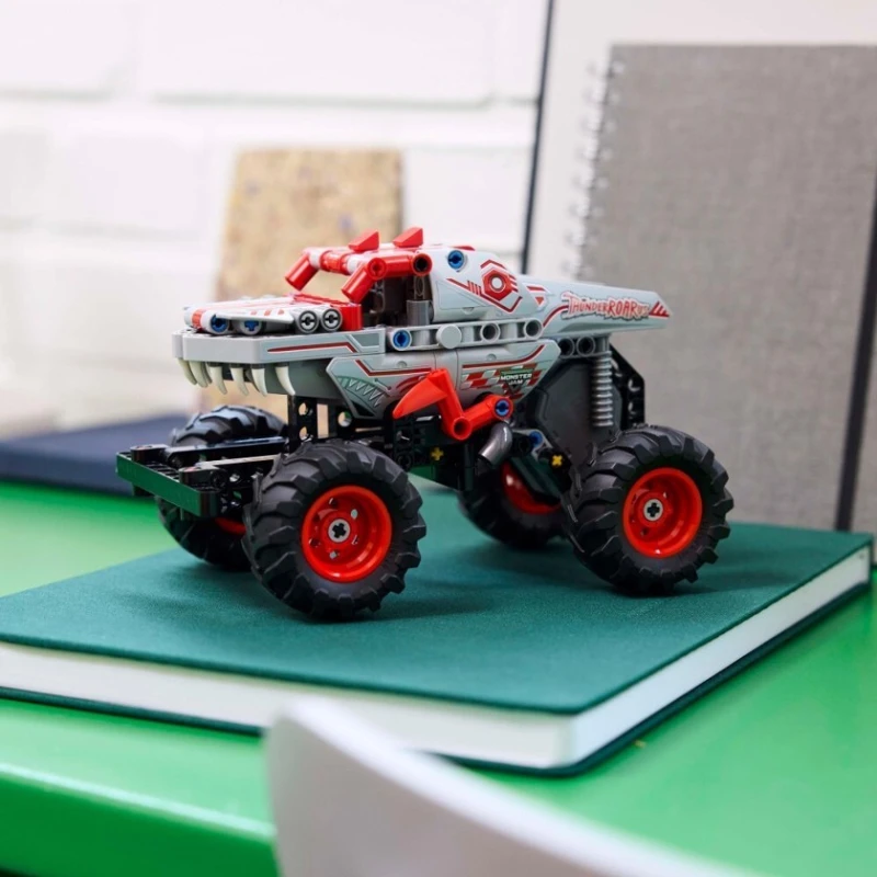 Конструктор LEGO Technic Monster Jam ThunderROARus 42200, 232 детали, от 7 лет