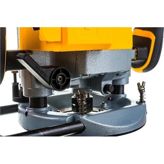 Фрезер Ingco RT22008 Фрезер Ingco RT22008