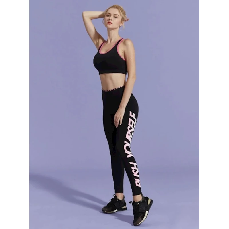 Бумажный фон в рулоне Thistle 29, L- 538, 2.72x11 м, фиолетовый Бумажный фон в рулоне Thistle 29, L- 538, 2.72x11 м, фиолетовый