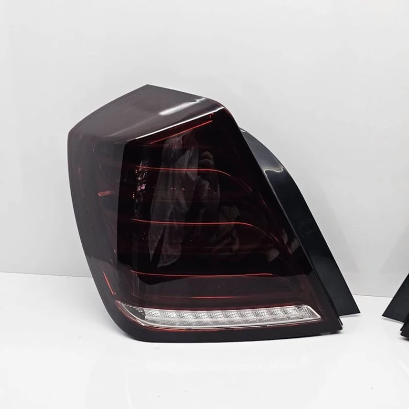 Задний светодиодный фонарь My Back Black для Daewoo Gentra Задний светодиодный фонарь My Back Black для Daewoo Gentra