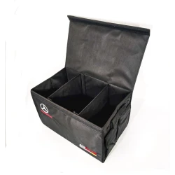 Avtomobil üçün çanta-orqanayzer Mercedes-Benz, 33x24x17 sm, qara Avtomobil üçün çanta-orqanayzer Mercedes-Benz, 33x24x17 sm, qara