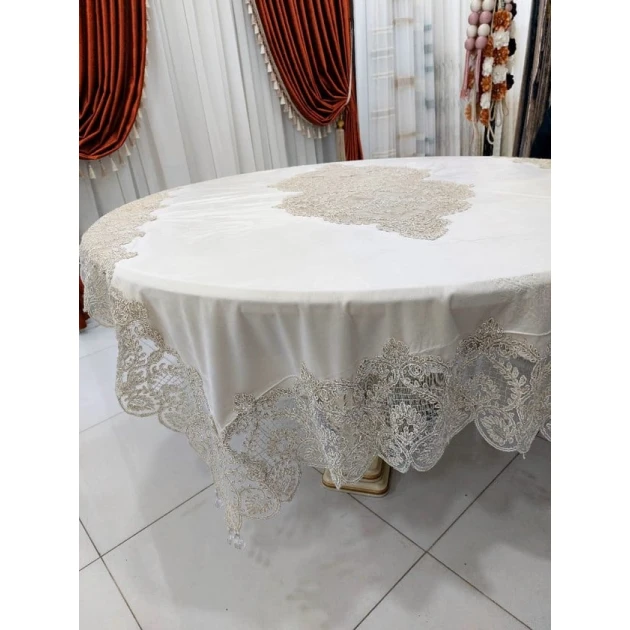 Скатерть MiraNova FS-182, велюр, белая, 160x260 см Скатерть MiraNova FS-182, велюр, белая, 160x260 см