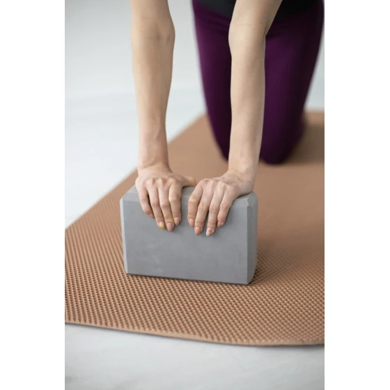 Yoga üçün blok, boz