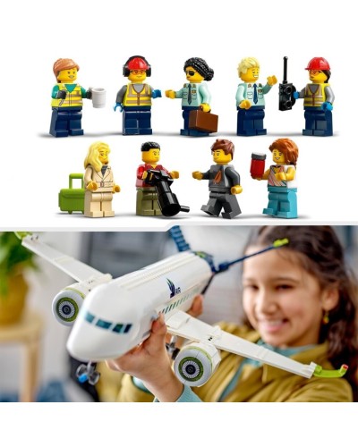 Konstruktor LEGO City Passenger Airplane 60367, 913 parça, 7 yaşdan