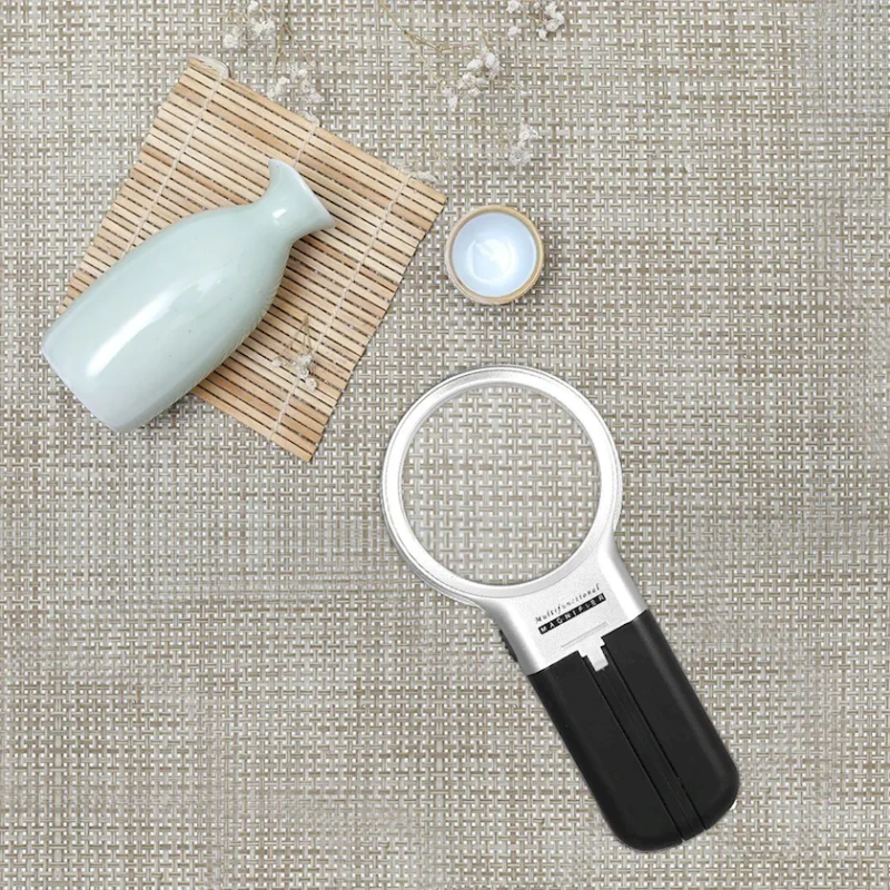 Лупа TH-7006, 3X, 62 мм, пластик, черная Лупа TH-7006, 3X, 62 мм, пластик, черная