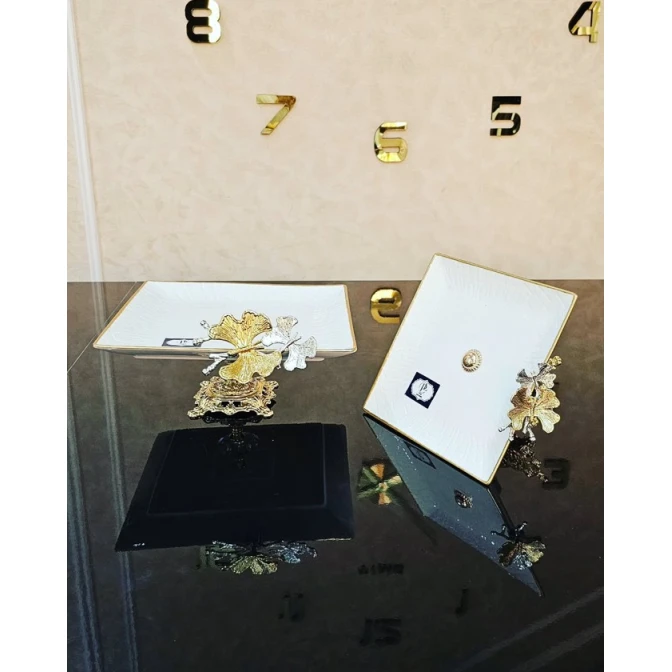 Şirniyyat qabı vm477, keramika, ağ/qızılı, 28 sm