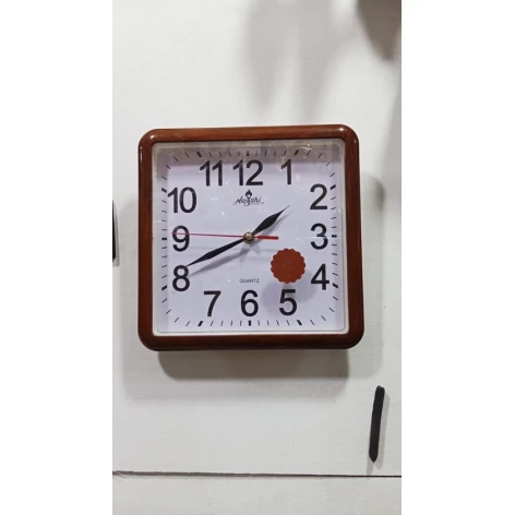 Настенные часы Bayramov Group SS-166, коричневый, 26 см