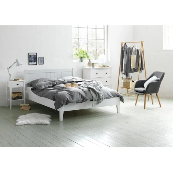 Прикроватная тумбочка JYSK Nordby, 42х32x65 см, белая Прикроватная тумбочка JYSK Nordby, 42х32x65 см, белая