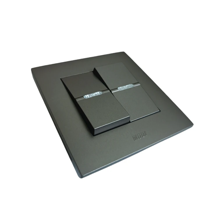 Выключатель Modi 016, 9x8.5x3 см, серебристый Выключатель Modi 016, 9x8.5x3 см, серебристый