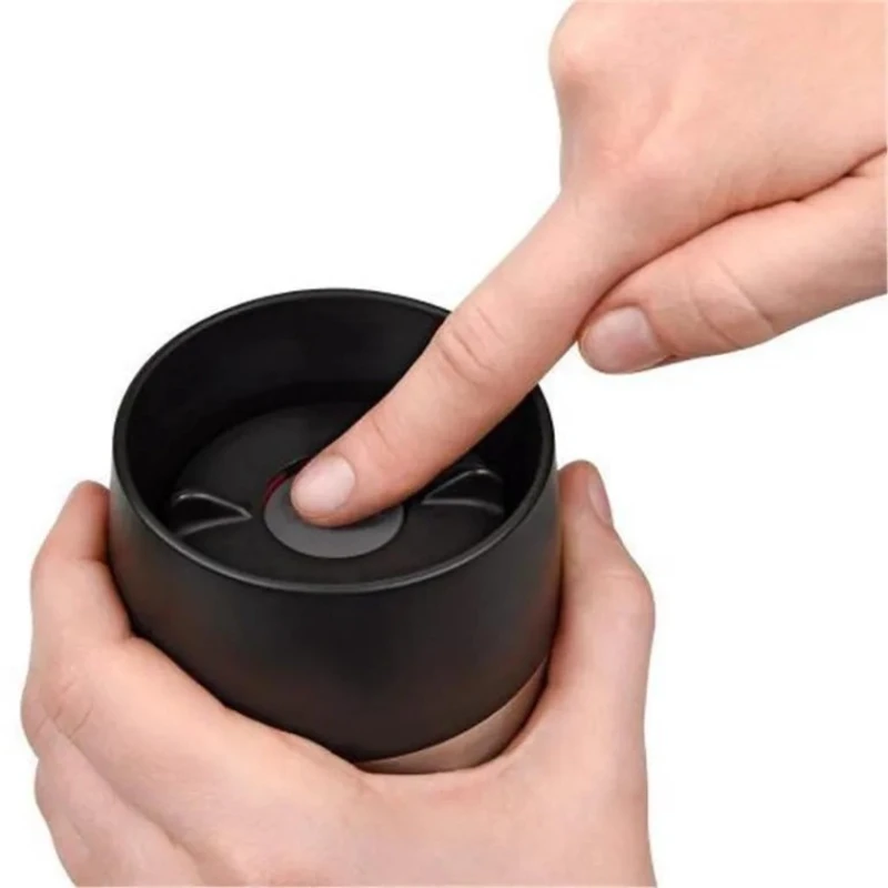 Термокружка Tefal Travel Mug, черная, нержавеющая сталь, 360 мл Термокружка Tefal Travel Mug, черная, нержавеющая сталь, 360 мл