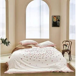 Комплект постельного белья MiraNova CTS-380, пододеяльник 200х220 см, простыня 240х260 см, наволочки 50х70 см, двуспальный, разноцветный